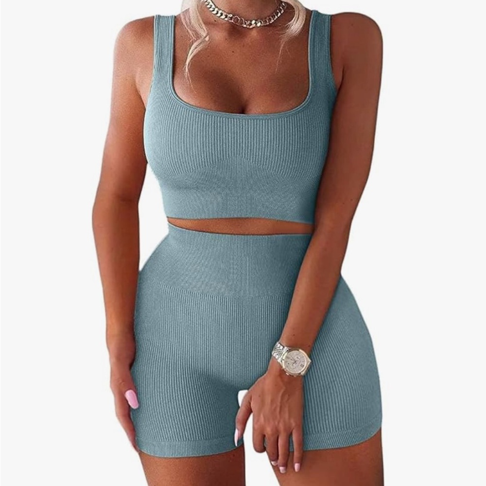 Amazon Women's High Waist Ribbed Shorts Set in Dusty Blue